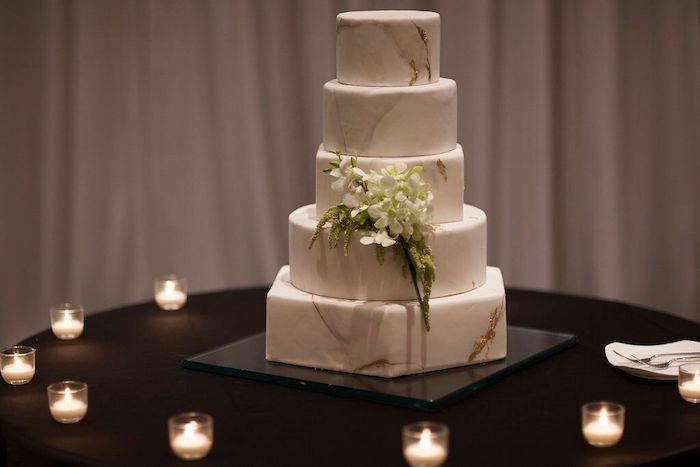 Multicultural wedding –Marble wedding cake