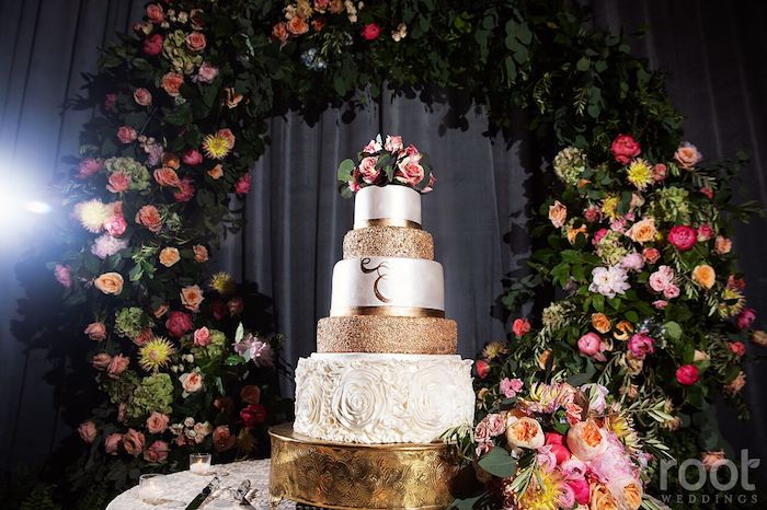 Lisa Stoner Events- Orlando Luxury Wedding Planner- Ritz Carlton Orlando – Ritz Carlton Wedding - gold and white wedding cake - ritz carlton wedding cake.jpg