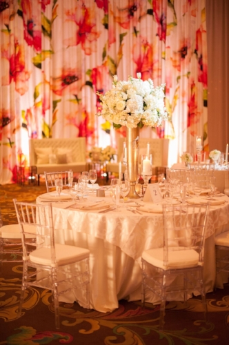 lisa stoner events- chic wedding- orlando luxury wedding planner- white wedding with a pop of color- white centerpieces-waldorf astoria wedding reception.jpg