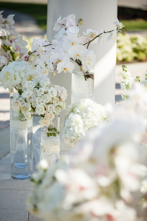 lisa stoner events- orlando luxury weddings- wedding ceremony - white wedding flowers-.jpg