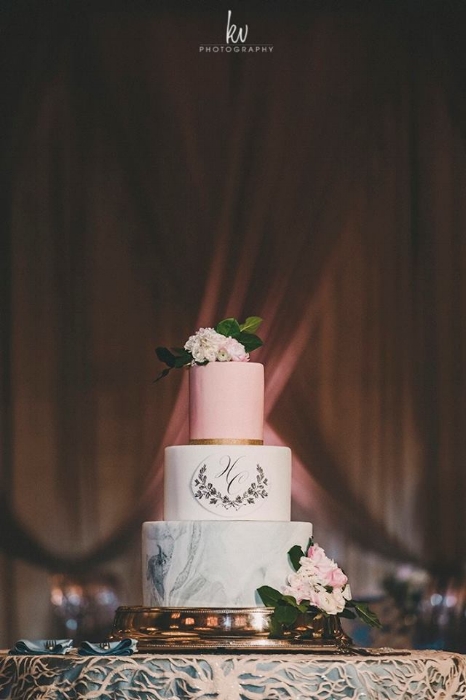 lisa stoner weddings- four seasons wedding cakes - marble and pink wedding cake - central florida luxury wedding planner.jpg